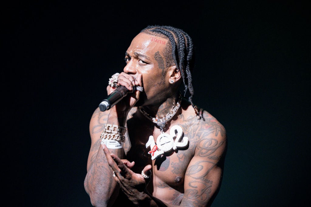 Celebrity Net Worth logo