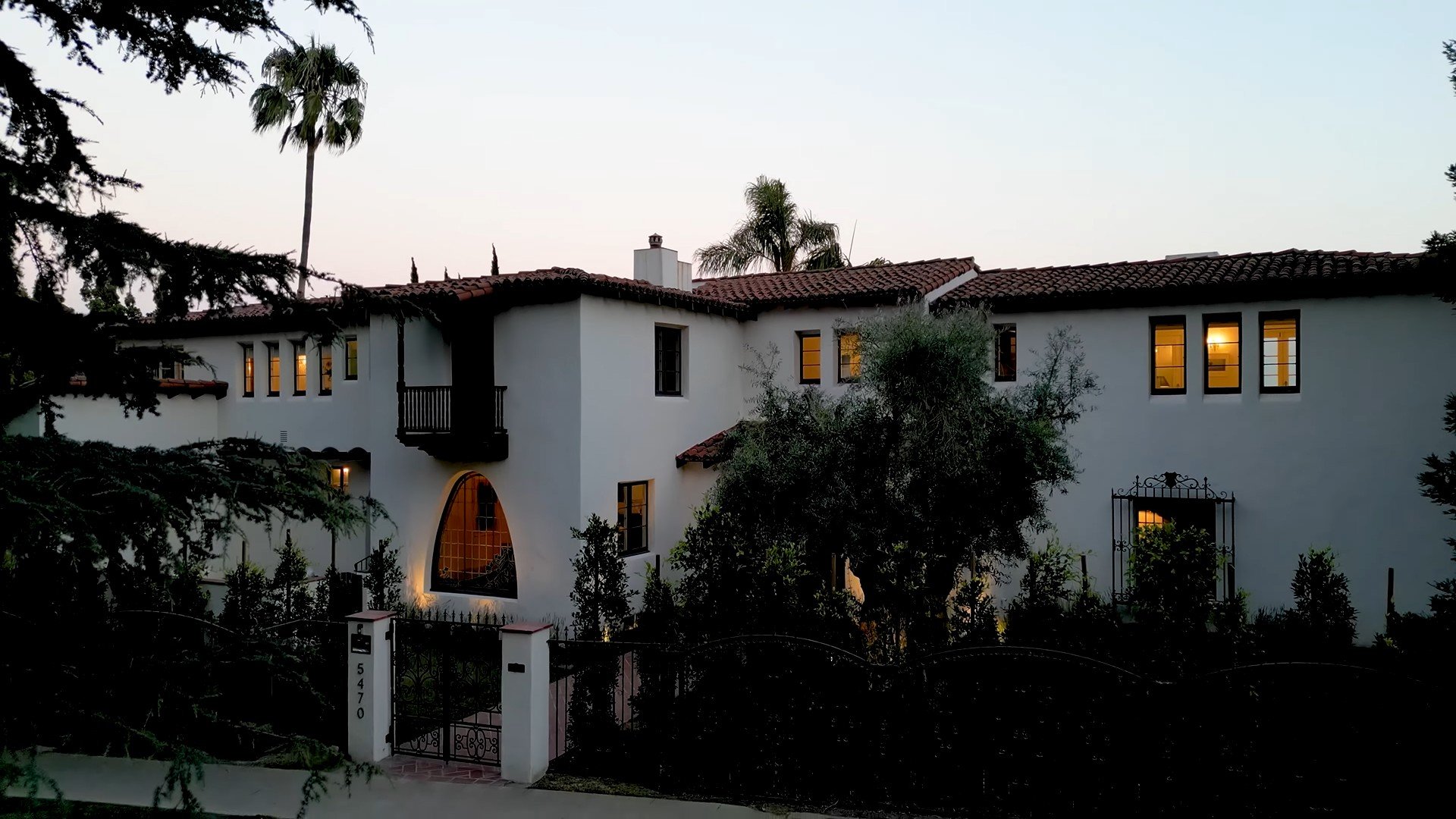 Halsey Lists Los Angeles Mansion For $5.5 Million