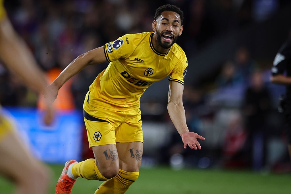 Celebrity Net Worth logo